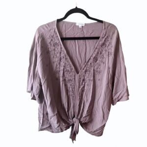 Eyeshadow Embroidered Blouse Large